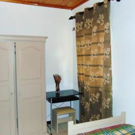 Charming House In With Mountain View And Garden Machico (Madeira)