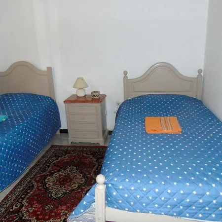 Charming House In With Mountain View And Garden Feriehus Machico (Madeira)