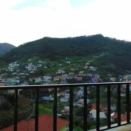 Charming House In With Mountain View And Garden *