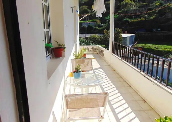 Charming House In With Mountain View And Garden *