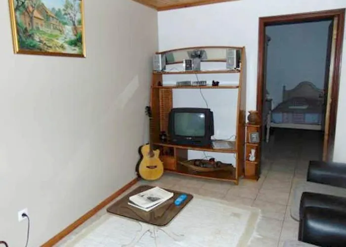 Charming House In With Mountain View And Garden 펜션